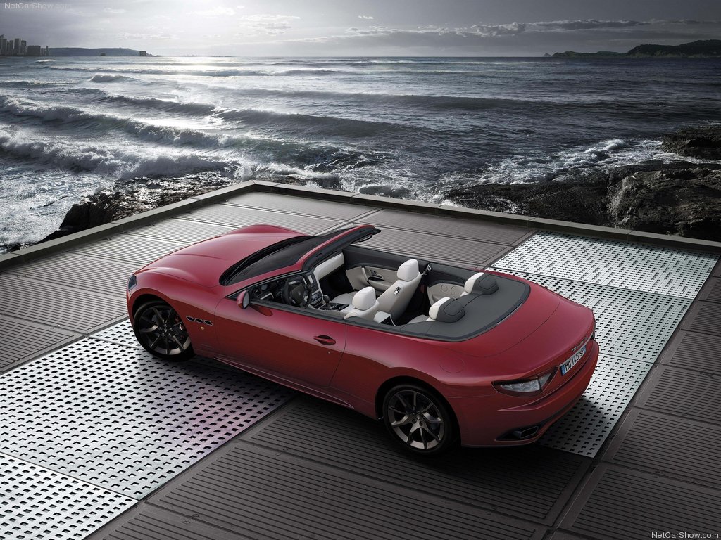 Maserati-GranCabrio_Sport_04