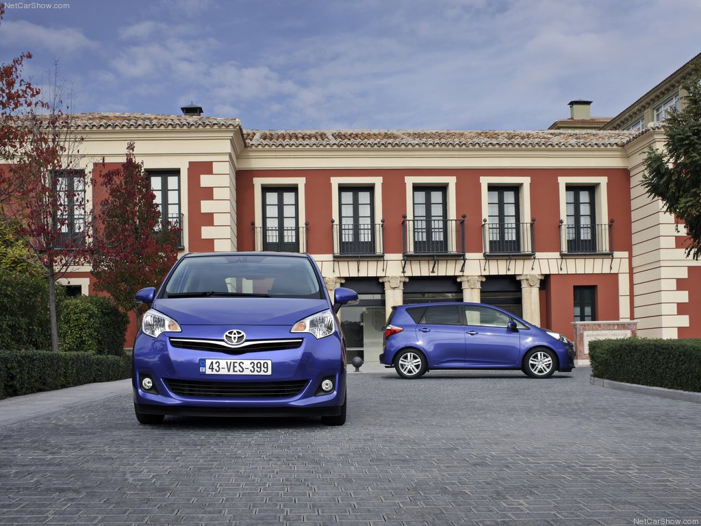Toyota-Verso-S_1