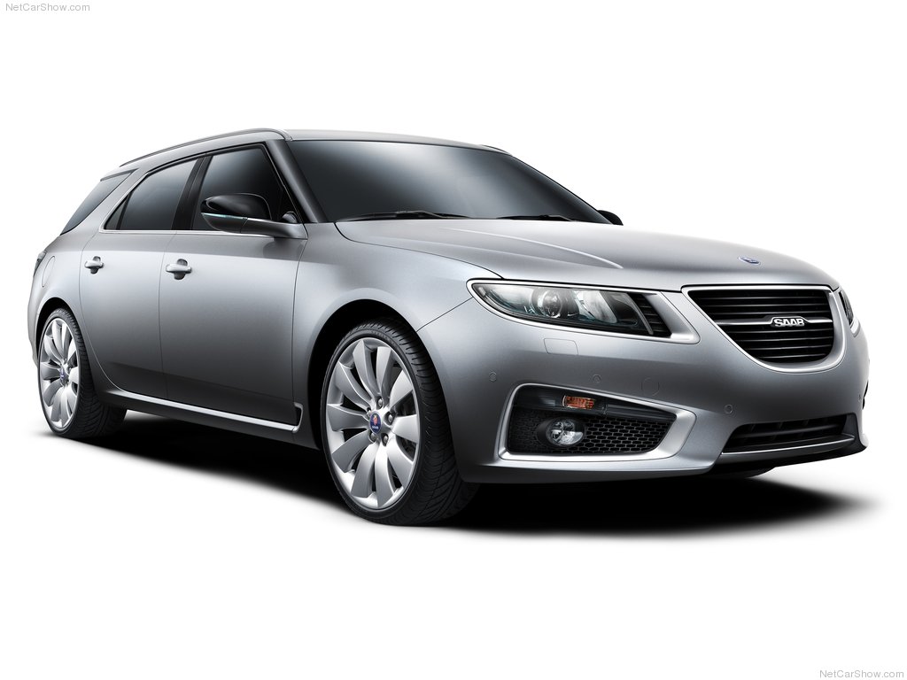 Saab-9-5_SportWagon_01