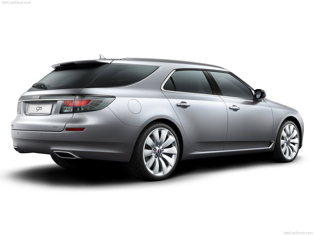 Saab-9-5_SportWagon_02