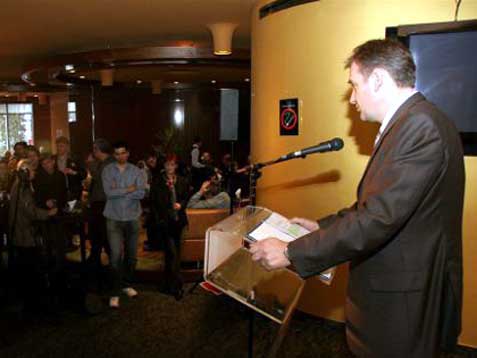 Milos_Petrovic