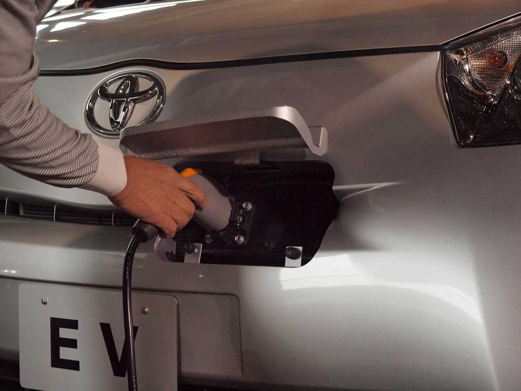 toyota-ev-concept1