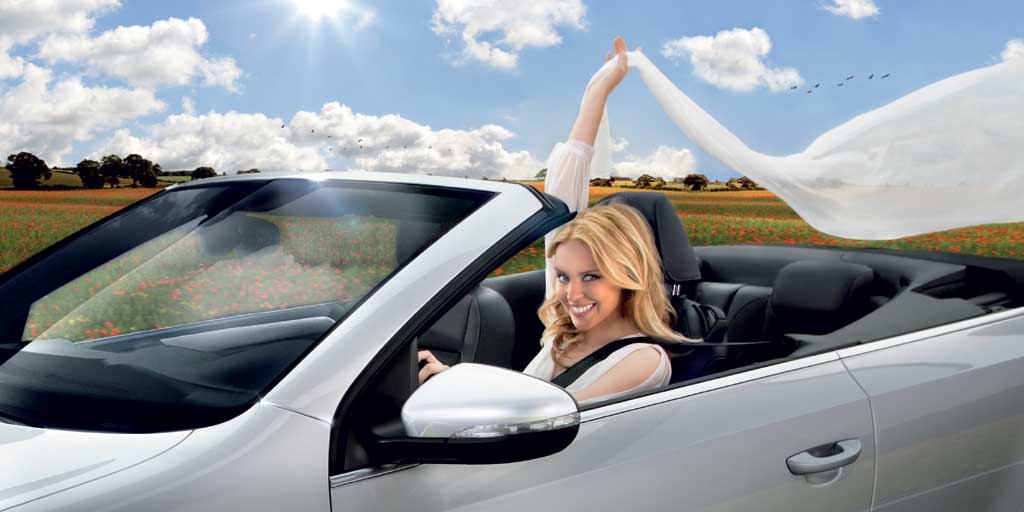 Kylie_Minogue_Golf_Cabrio