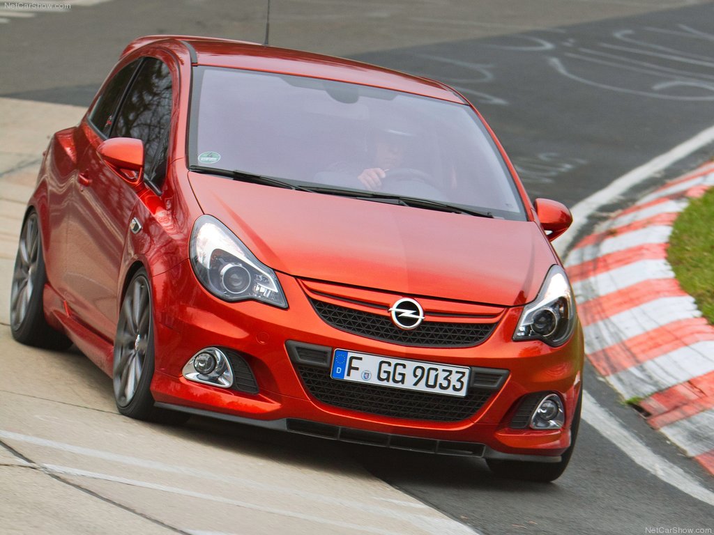 Corsa_OPC_Nurburgring_Edition_02
