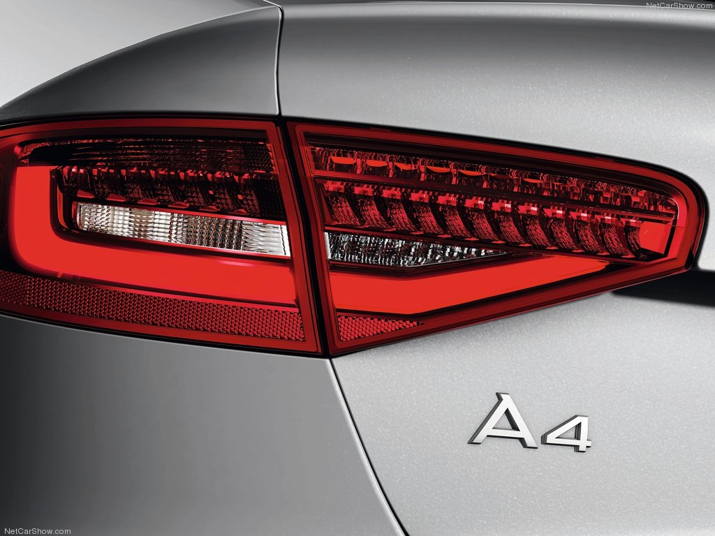 Audi-A4_4