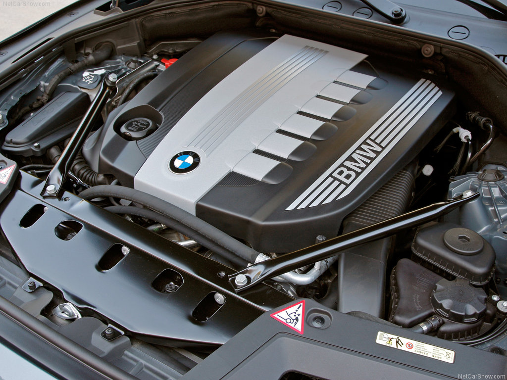 BMW-5-Series_Gran_Turismo_2010