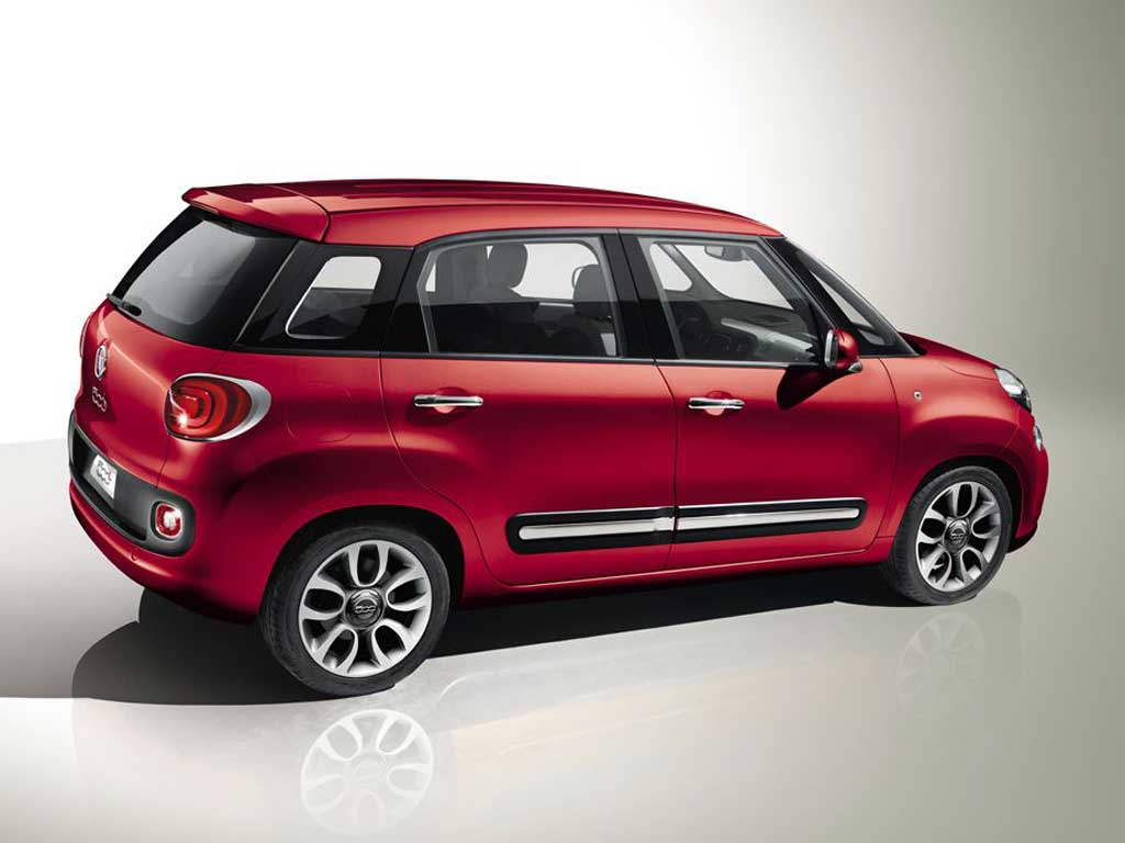 Fiat_500L-1