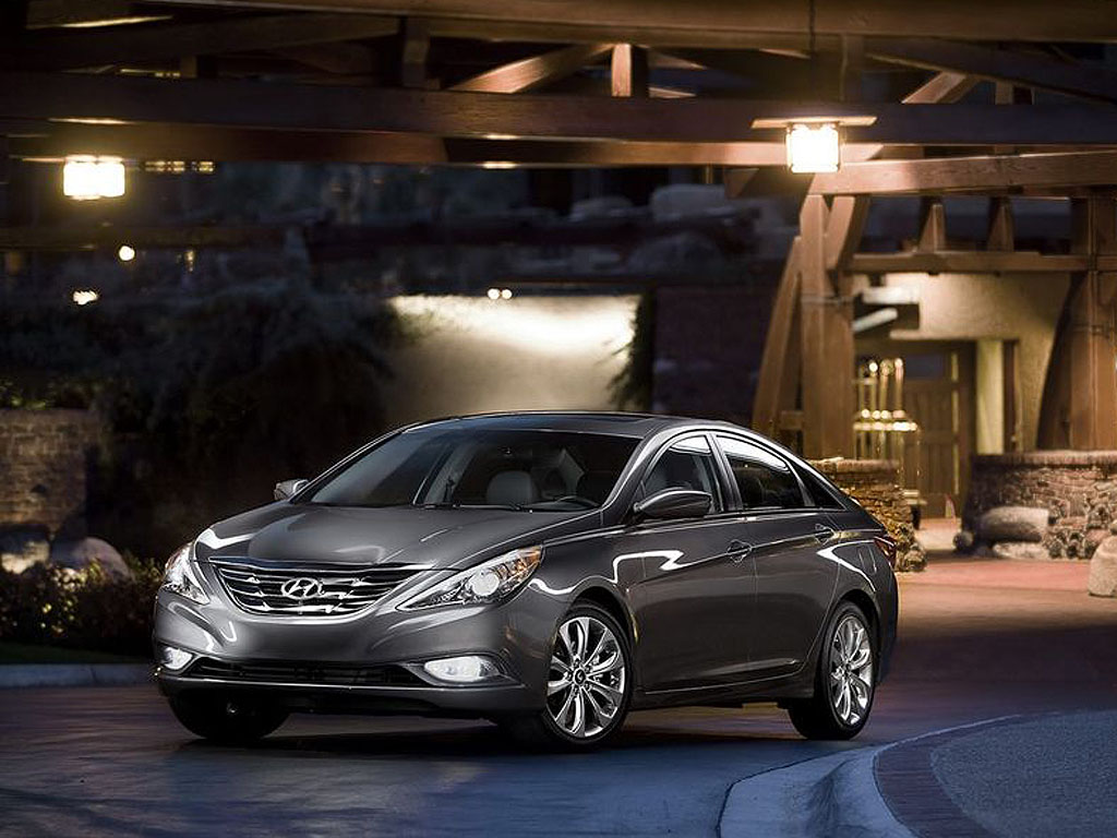 Hyundai-Sonata-2013_01