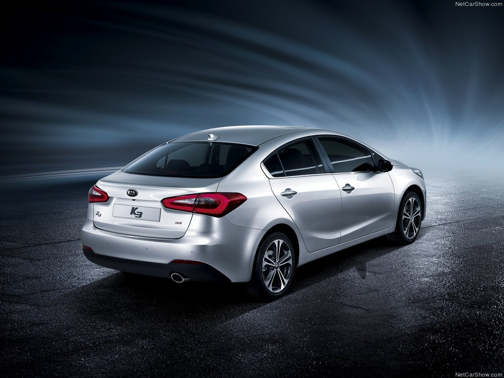 Kia-Cerato-rear