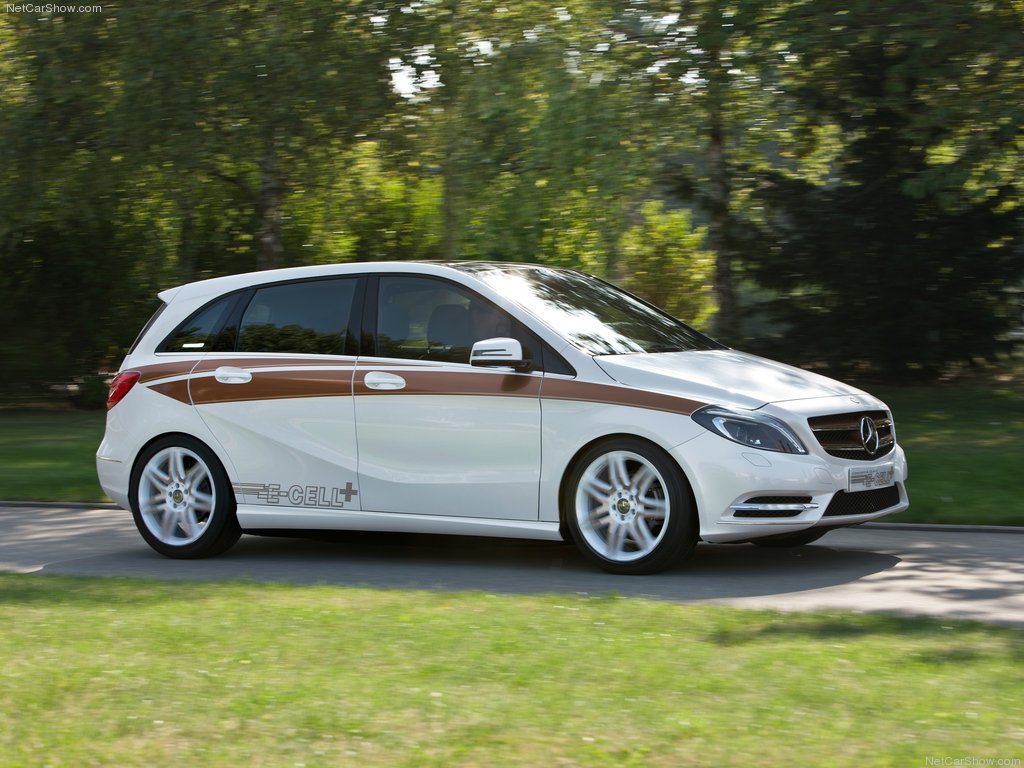 B-Class-E-CELLPlus-01