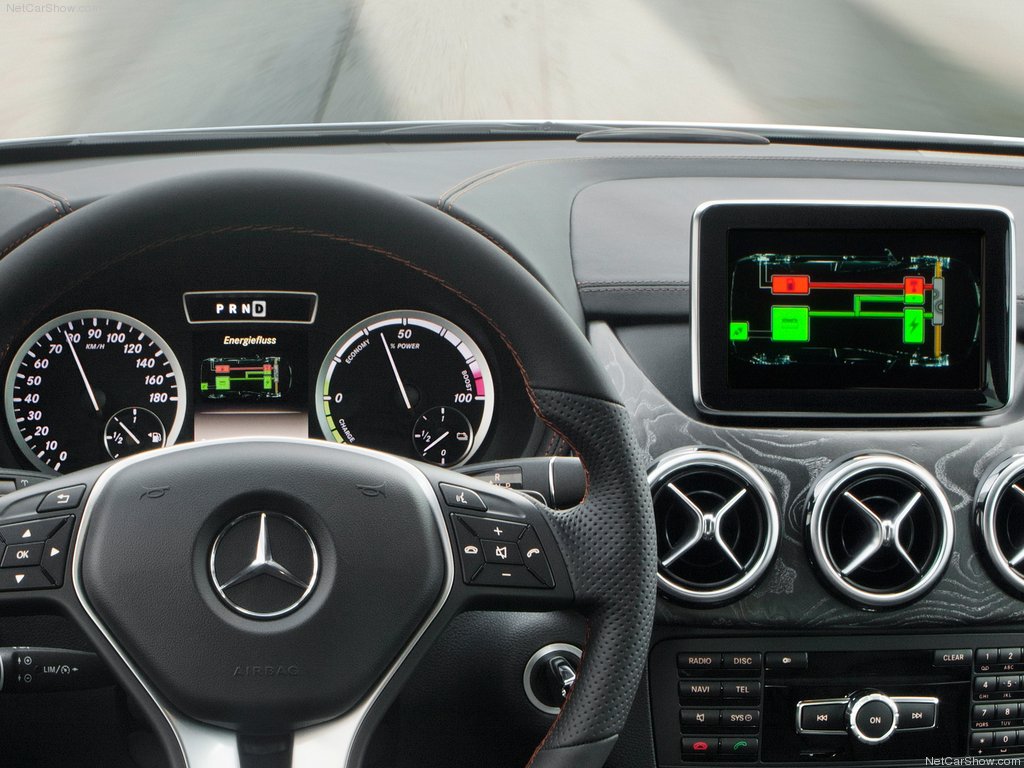 B-Class-E-CELLPlus-02