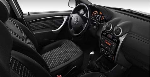 Sandero-2012-enterier