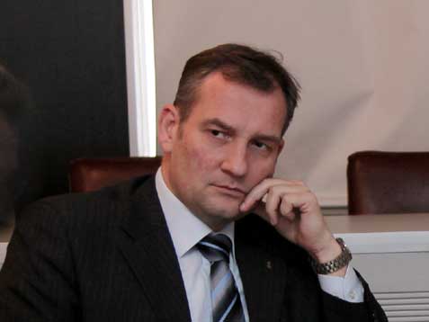 Milos_Petrovic