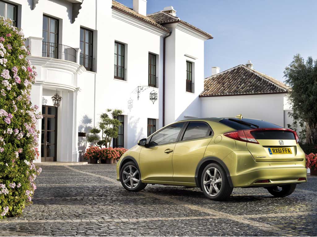 Zenski_Civic