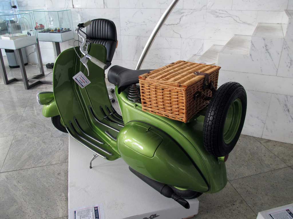 Vespa-01