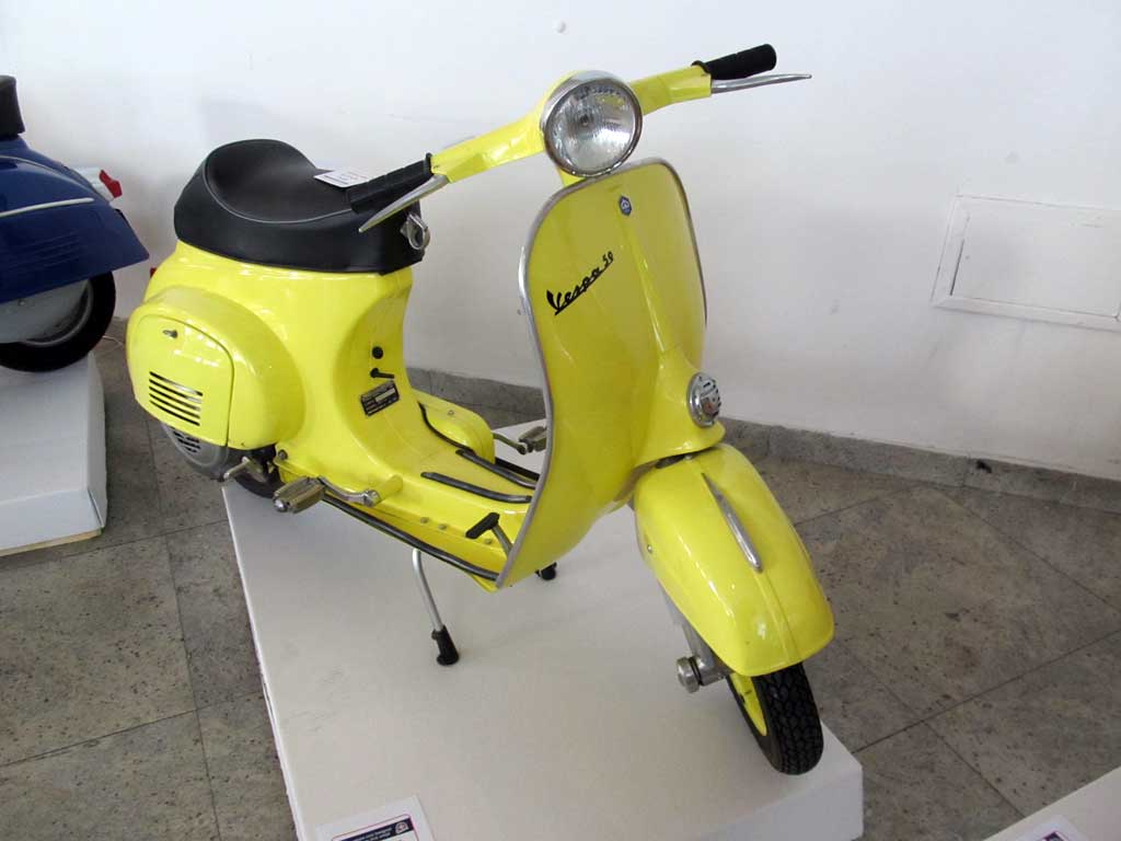 Vespa-04