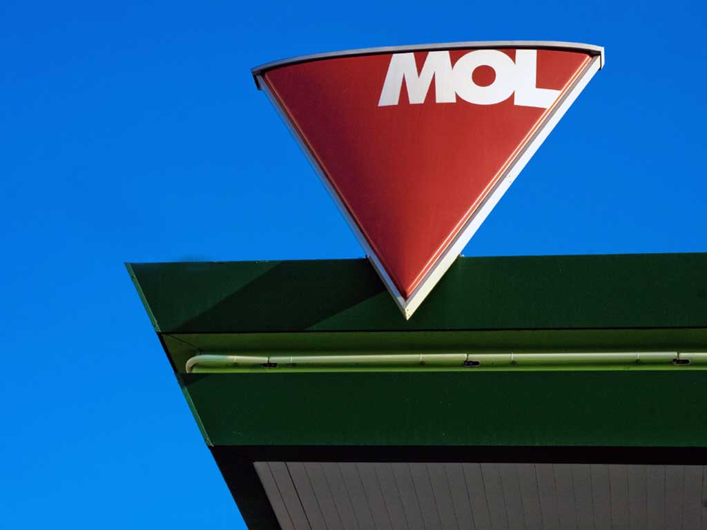 MOL_pumpa_logo