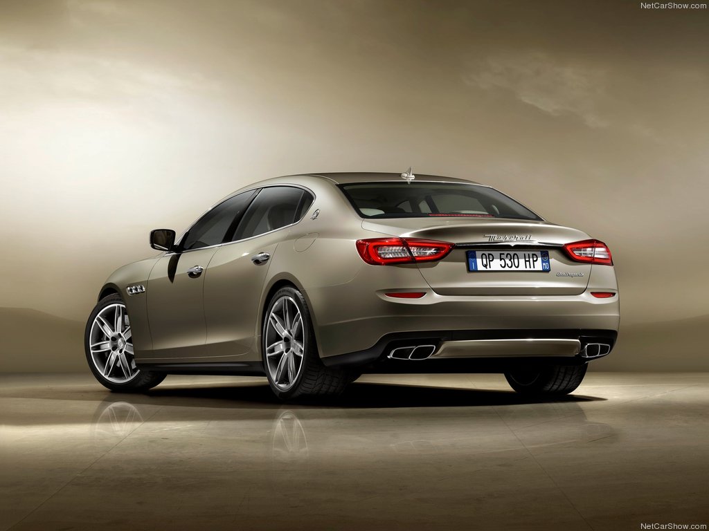 Maserati-Quattroporte-rear
