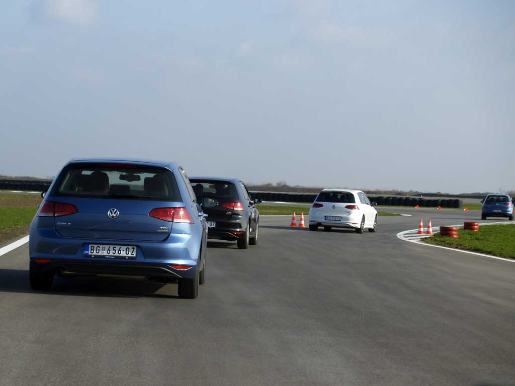 Golf7-02