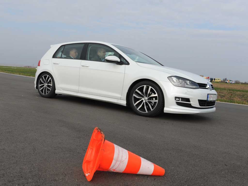 Golf7-04