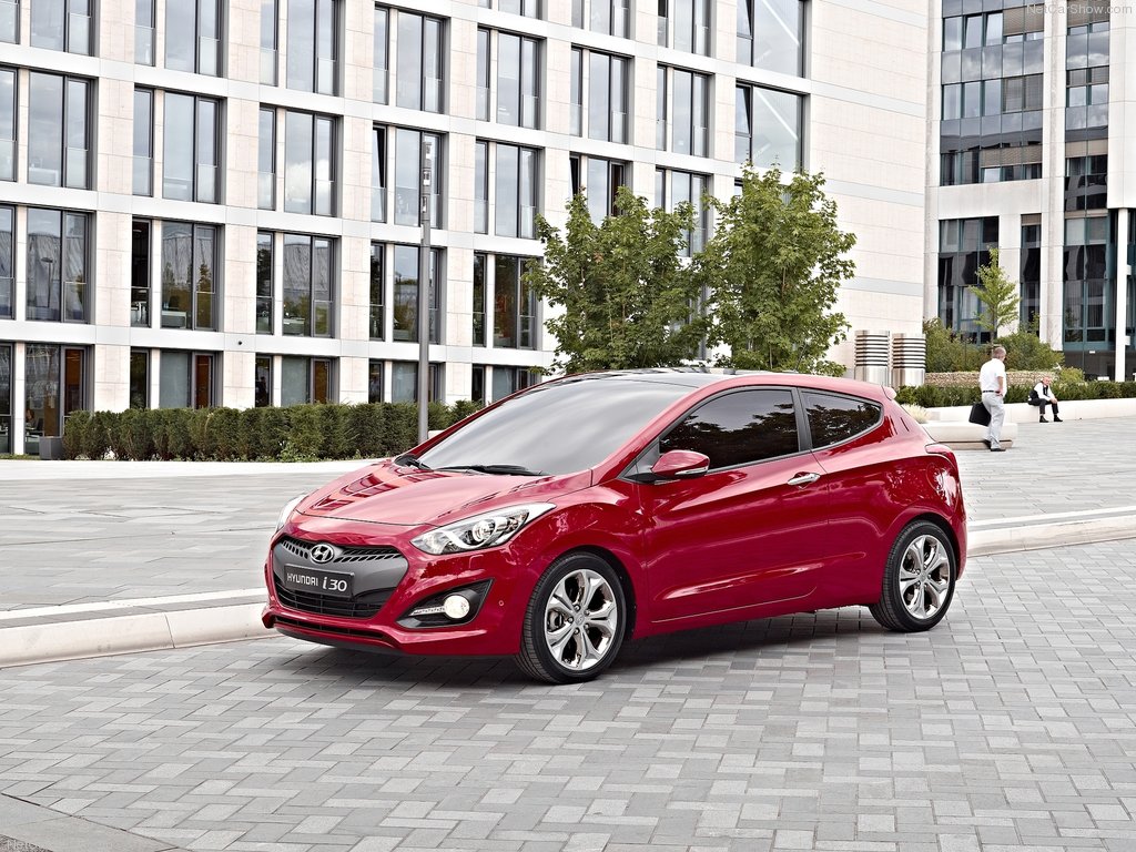 Hyundai-i30-3_door