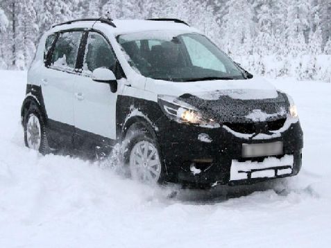 Renault-Scenic-crossover-01