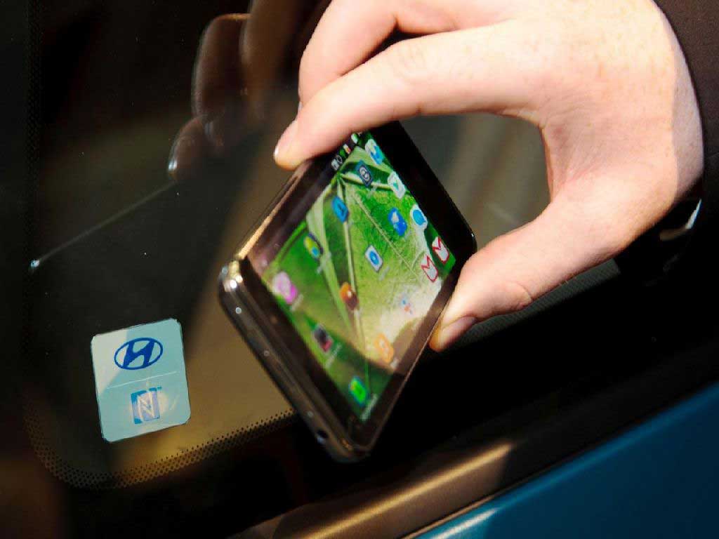 Hyundai-i30-Connectivity