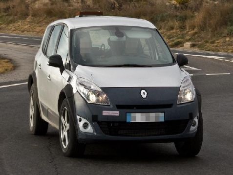 New-Renault-SUV-01