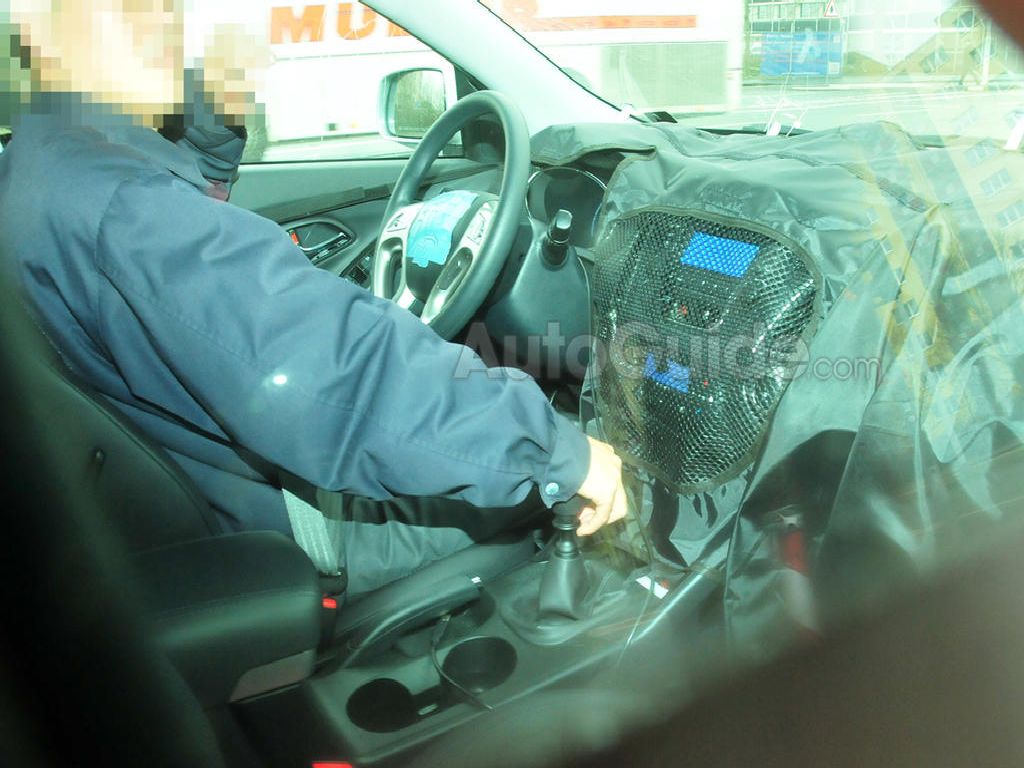 Hyundai-ix35-04