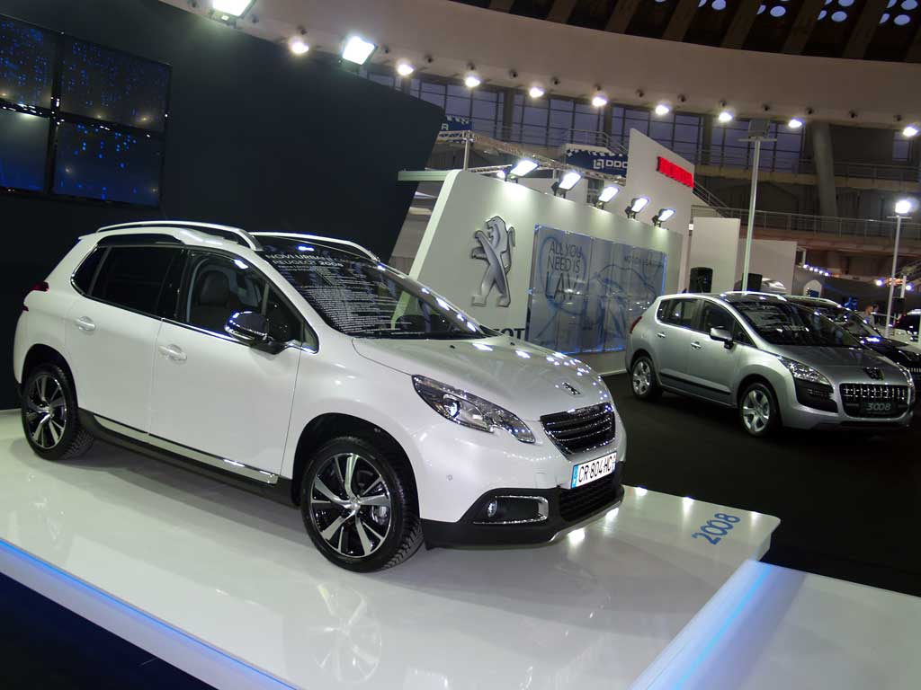 Peugeot-Stand-03