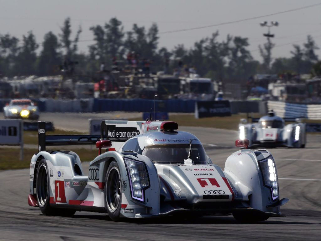 Audi-R18-e-Tron-Quattro-Sebring-01