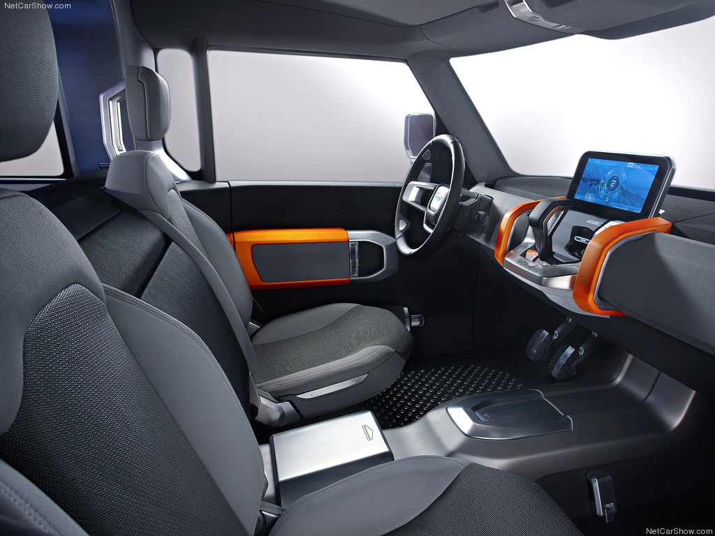 Land_Rover-DC100-Concept-04