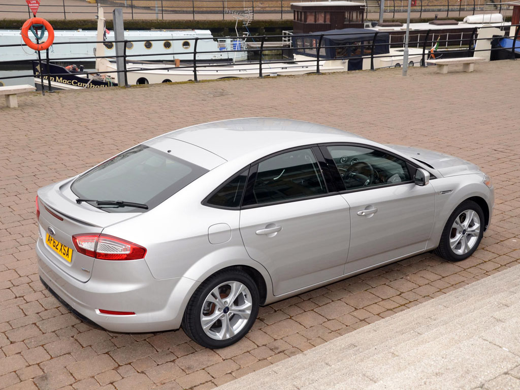 Ford-Mondeo-Graphite-03