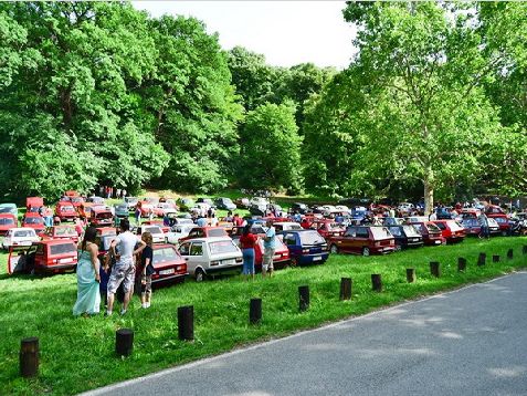 Zastava-Fan-Club-03