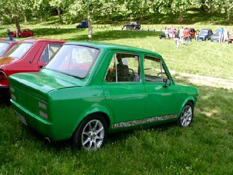 Zastava-Fan-Club-05