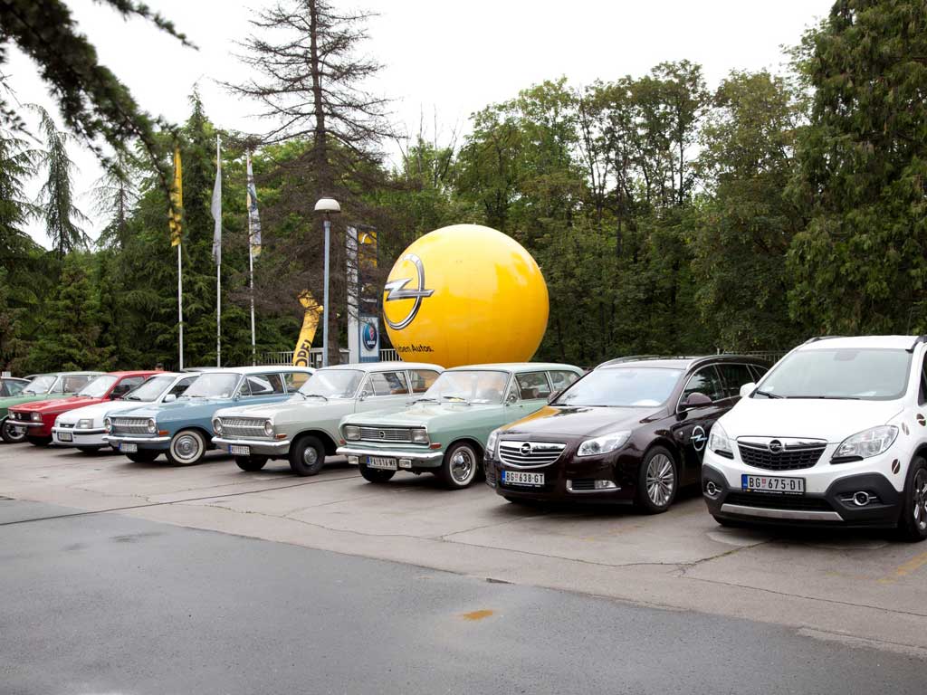 Opel-Karavan-2