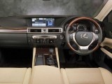 Lexus predstavio GS 250