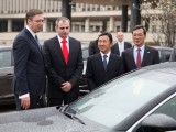 Vlada Japana donirala Toyote i Lexuse Vladi Srbije