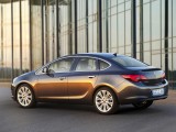 Astra limuzina dizel po ceni od 14.698 evra