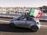 Novi Fiat 500 na novom mostu u Đenovi