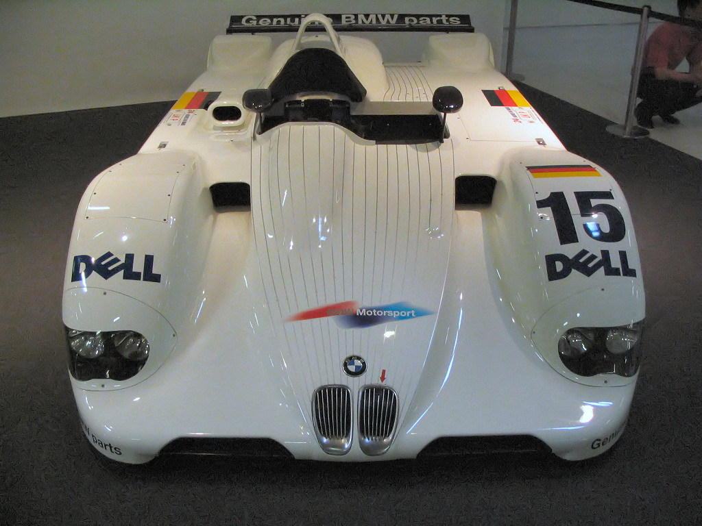 BMW V12 1999.