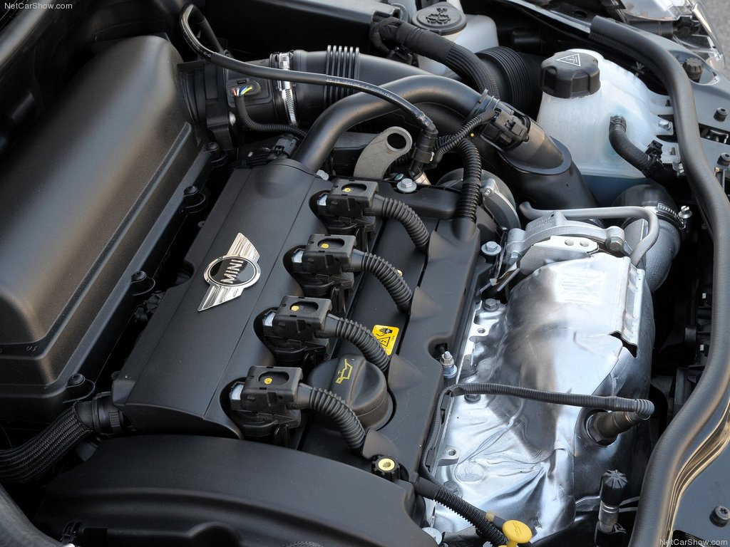 Mini-Coupe_2012_motor1