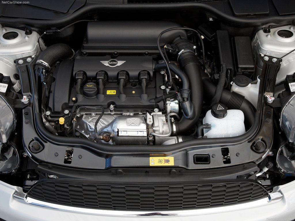 Mini-Coupe_2012_motor5