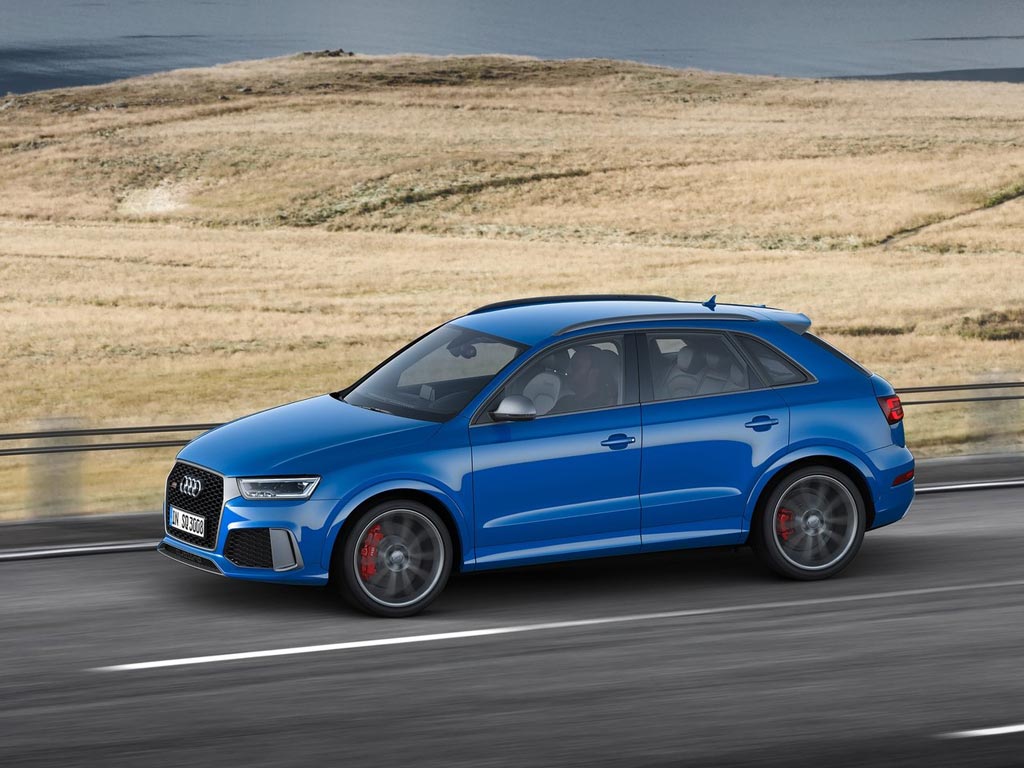Audi RS Q3 performance