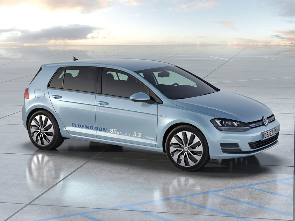 Volkswagen-Golf-BlueMotion