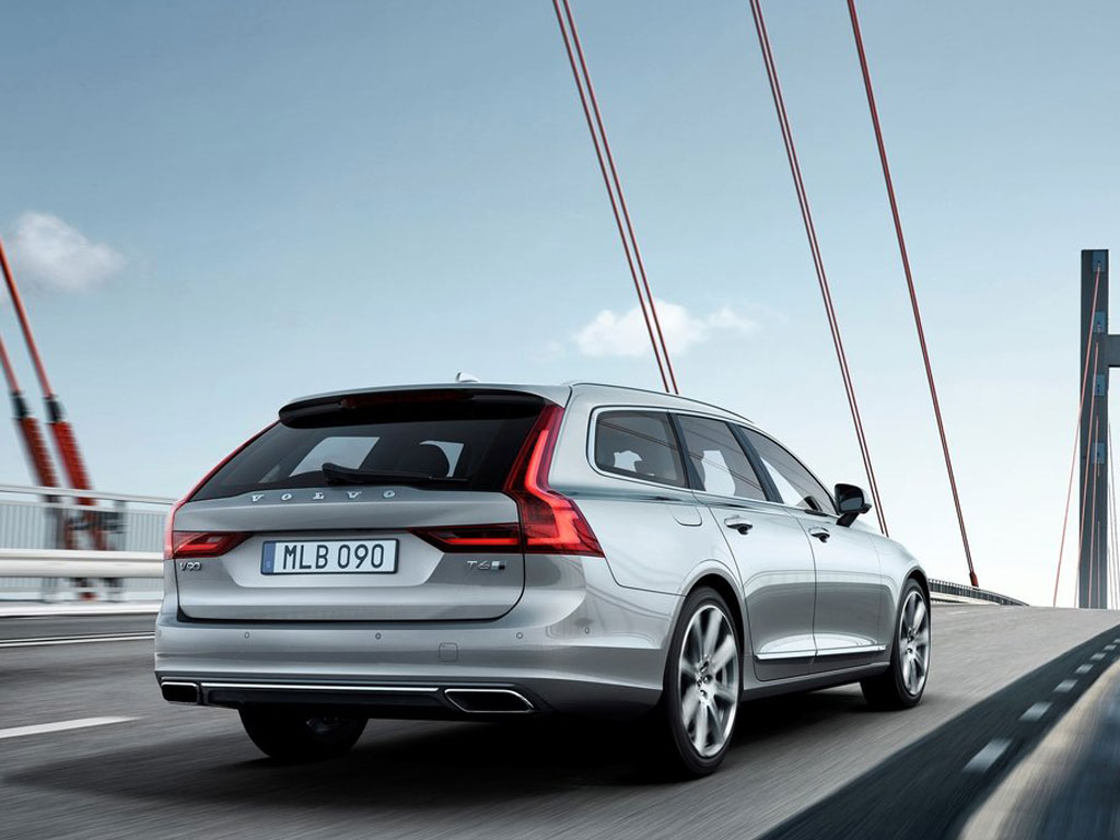 Volvo V90