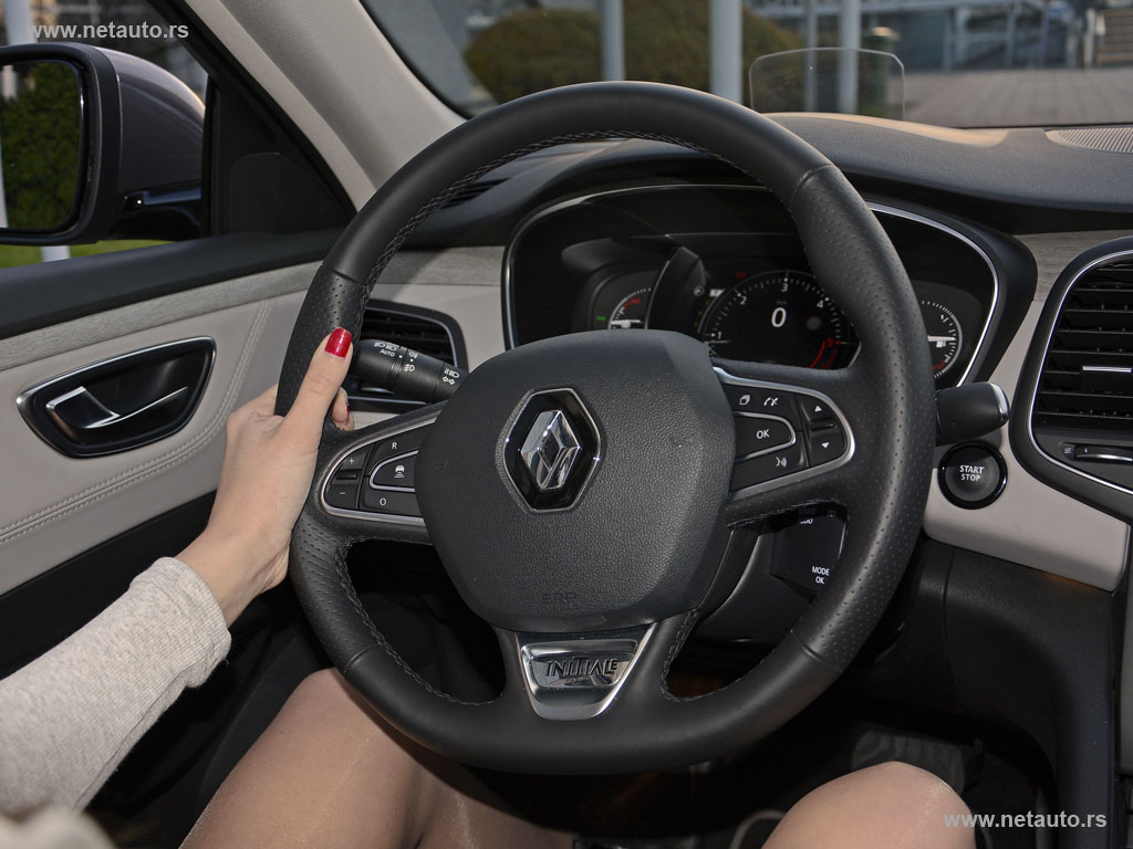 Renault Talisman Initiale Paris