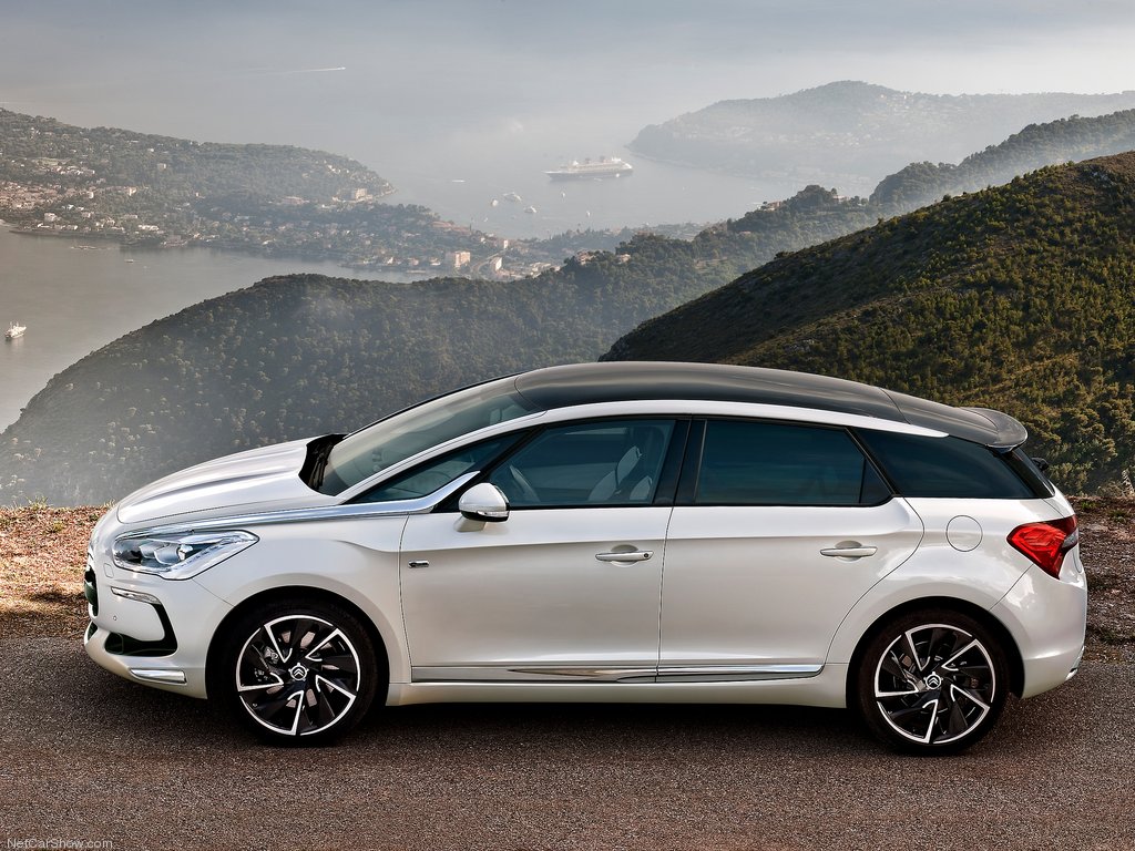 Citroen-DS5_02
